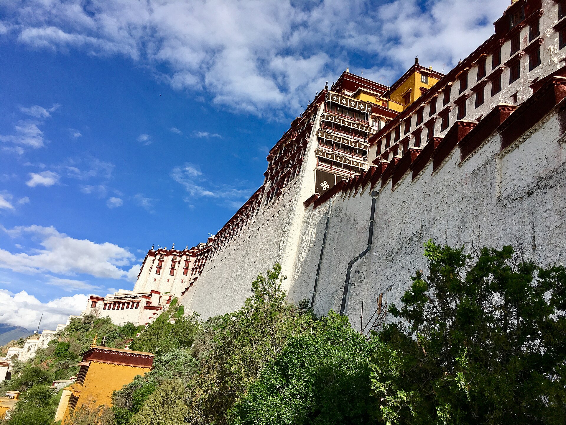 Potala Palace - Lhasa, Tibet - 26866150767