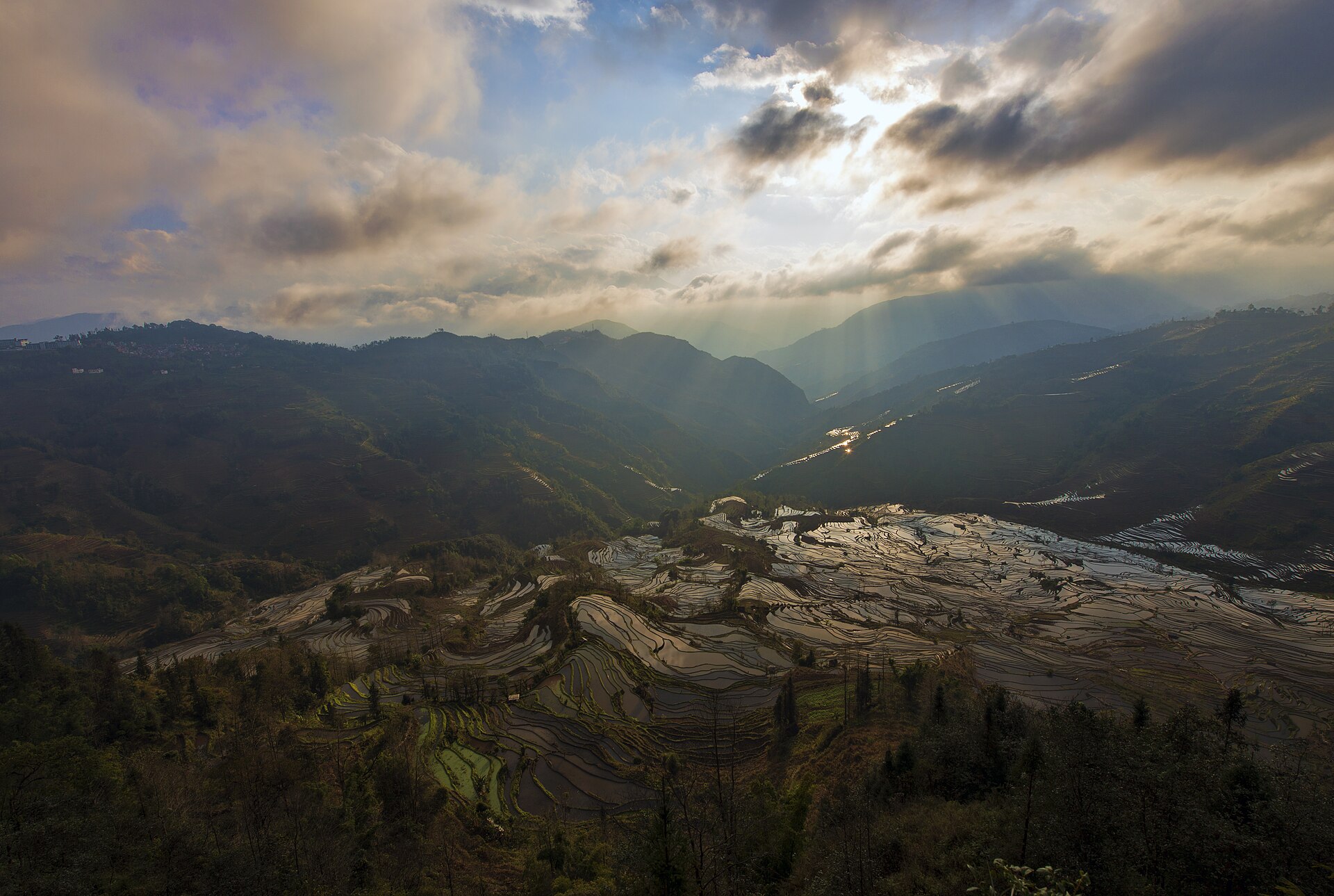 1 yuanyang rice terrace laohuzhui 2012