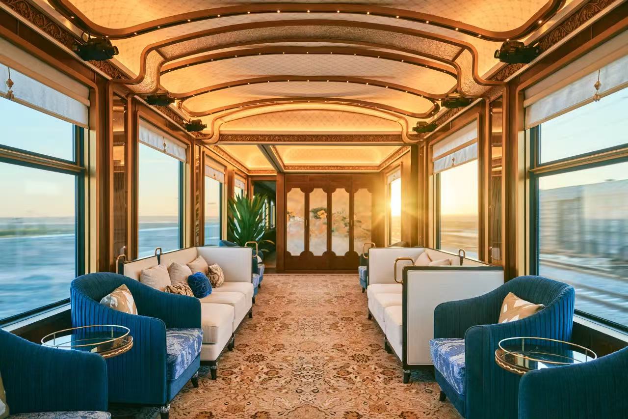 Observation lounge aboard the Silk Road Express